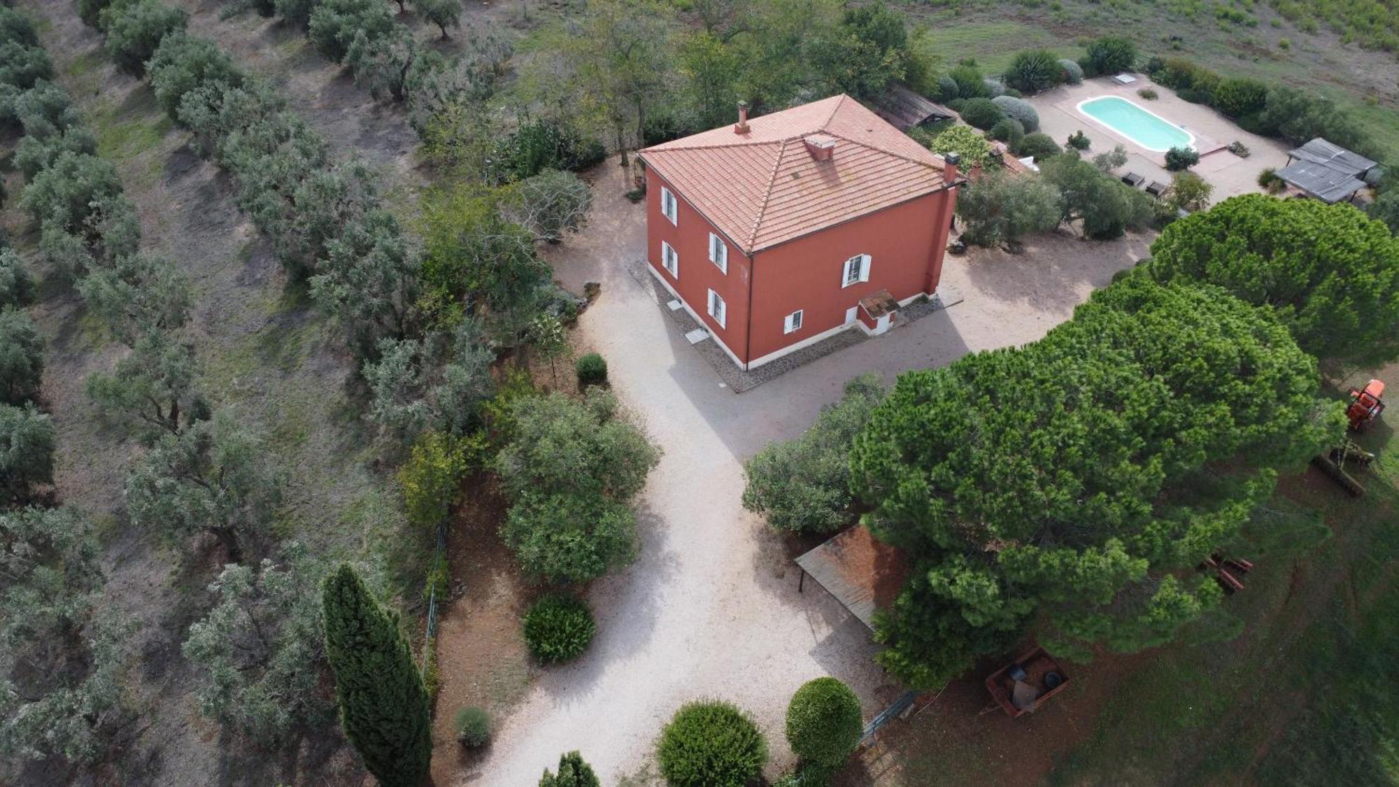 La Villa De I Casali Del Troscio 까팔비오 외부 사진